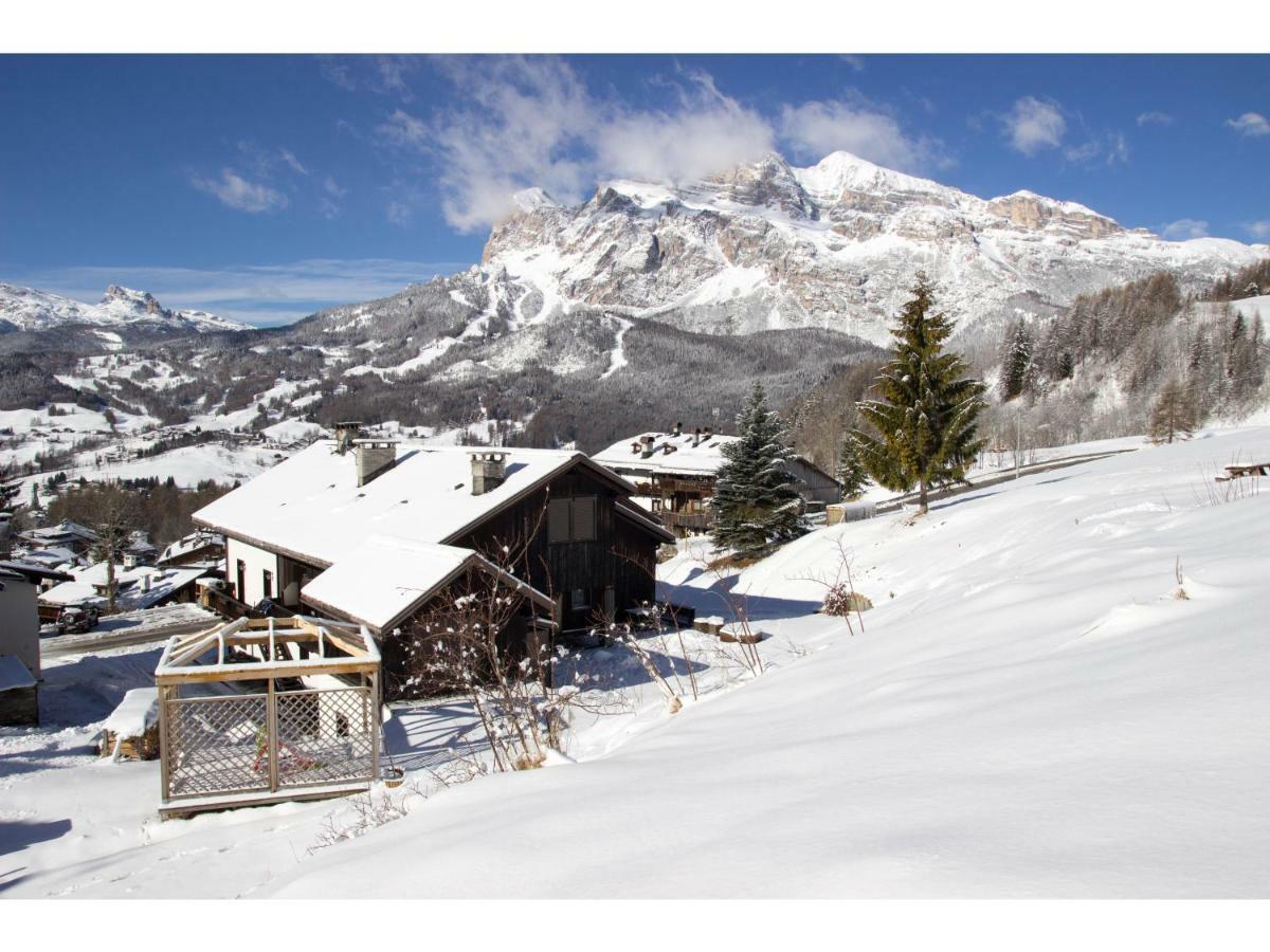 Cristallo & Faloria Suite Apartments Cortina dʼAmpezzo Exterior foto